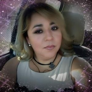 Meet your Posher, Araceli